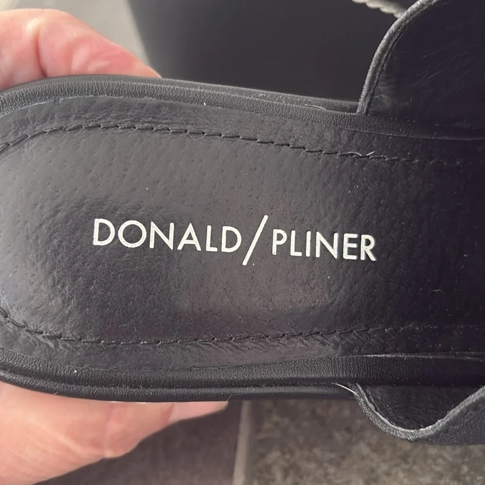 Donald Pliner Corsica Black Platform Shoes Size 10.